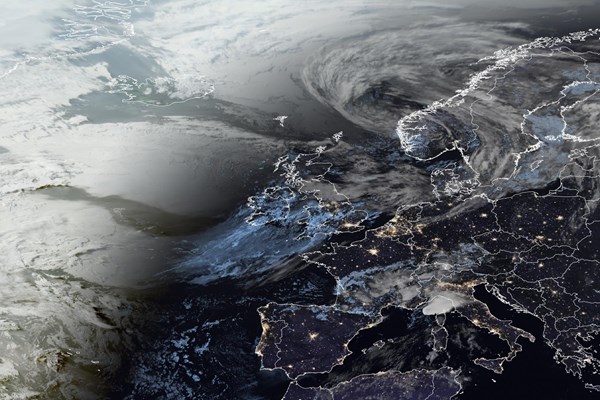 Latest EUMETSAT GeoColour satellite image of the UK and Europe