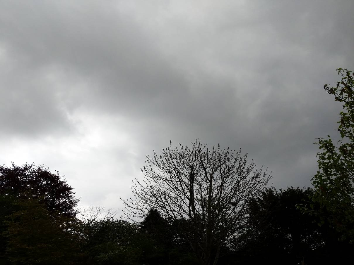 Berkhamsted, Hertfordshire, Overcast. Showery rain. ...