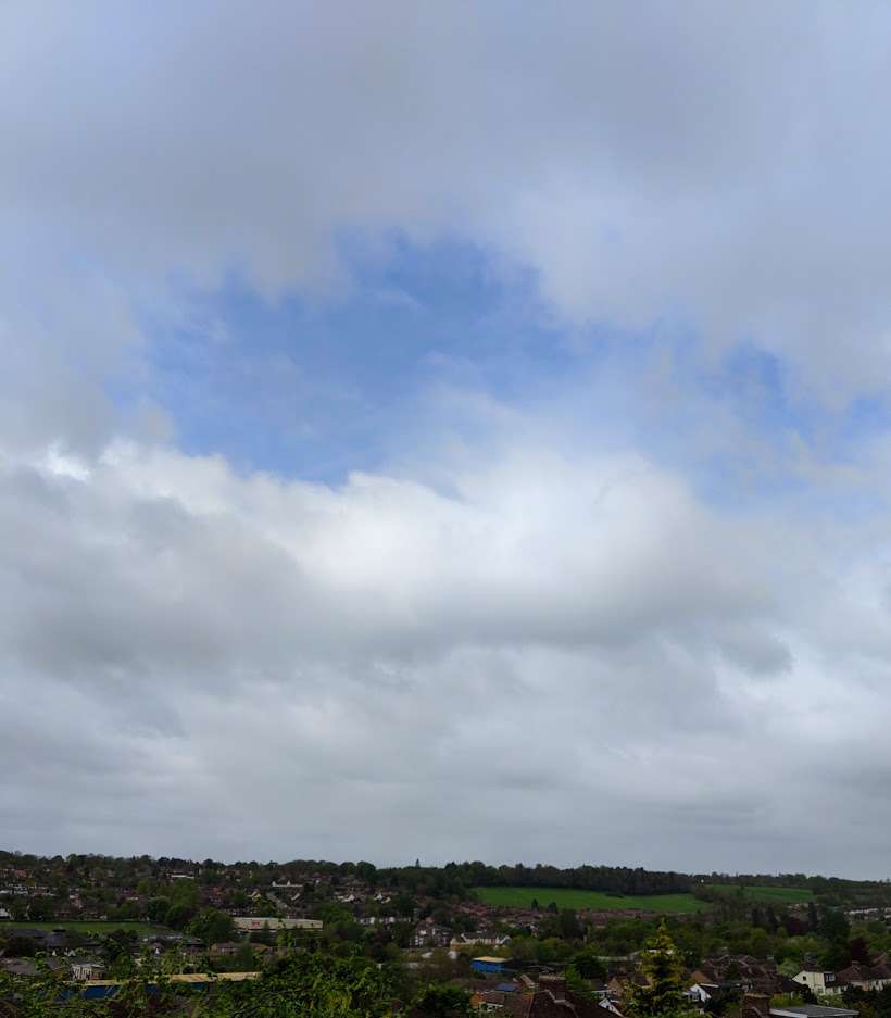 Berkhamsted, Hertfordshire, Max wind gust 24mph. #StormHannah...