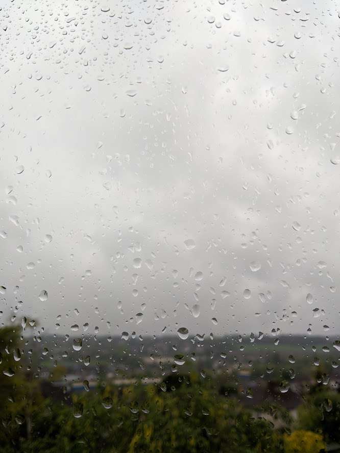 Berkhamsted, Hertfordshire, Heavy outbreaks of rain. 8.6mm so far today....