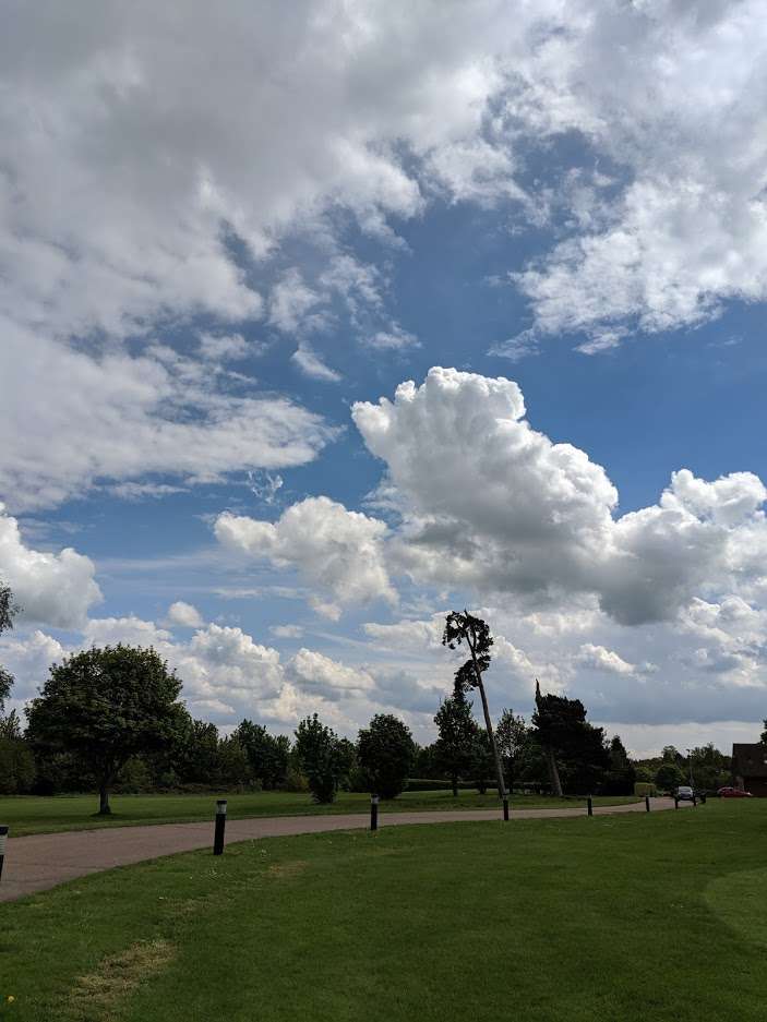 Berkhamsted, Hertfordshire, Sunny spells and showers. Max temp 17C....