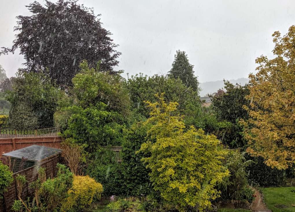 Berkhamsted, Hertfordshire, Heavy shower delivered 12.6mm of rain in approx 1 hour.rain ...