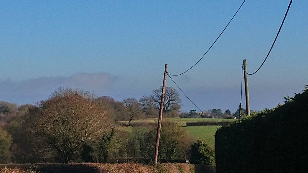Ryarsh, Kent, Fog clearing ...