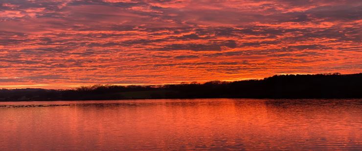 Sunset, Tittesworth Reservoir, Staffordshire, posted by toppiker60
