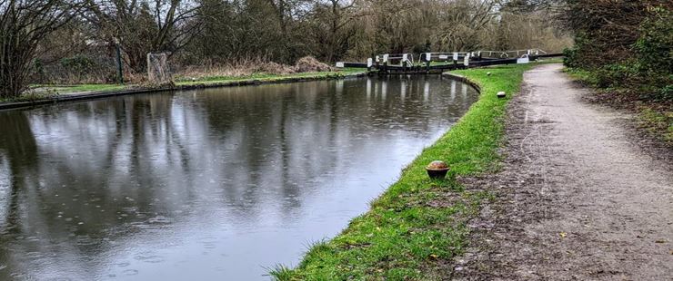 Wet weather. Grand Union Canal, Berkhamsted. Posted by brian gaze