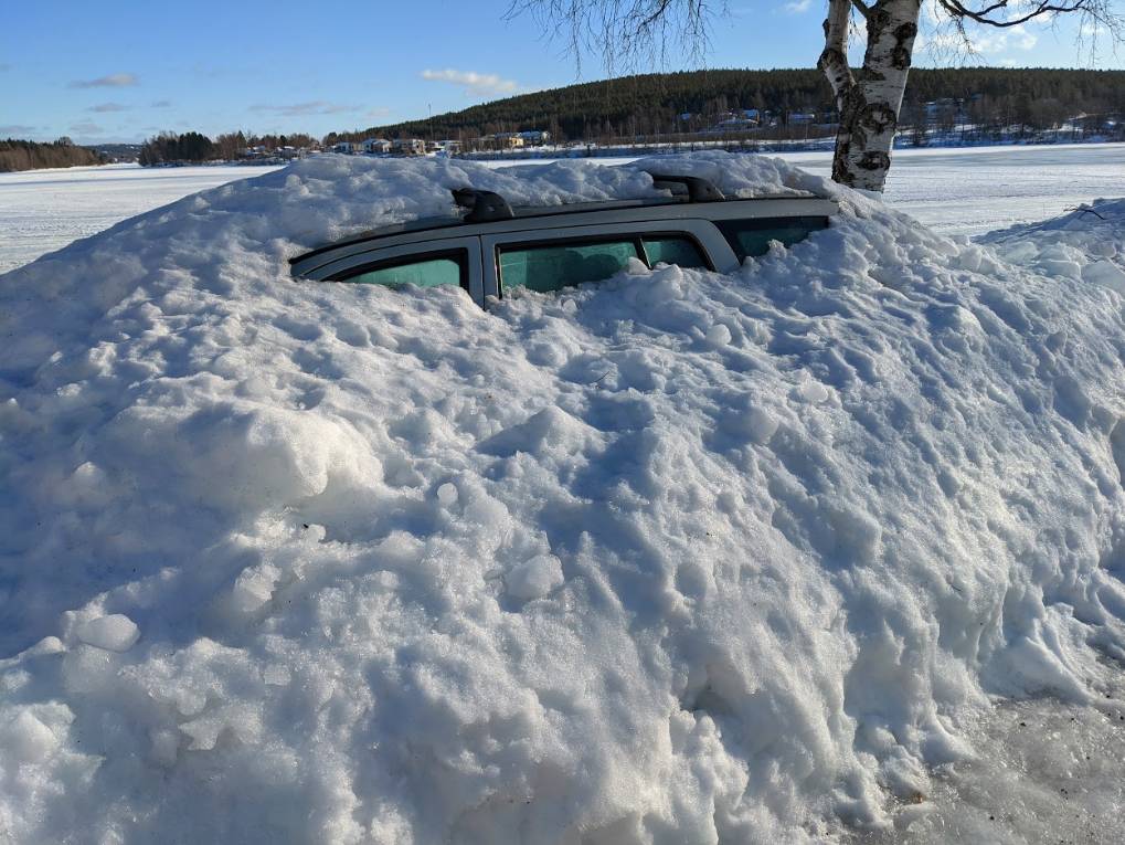 Car buried in the snow Rovaniemi, ,Finland, sent by brian gaze