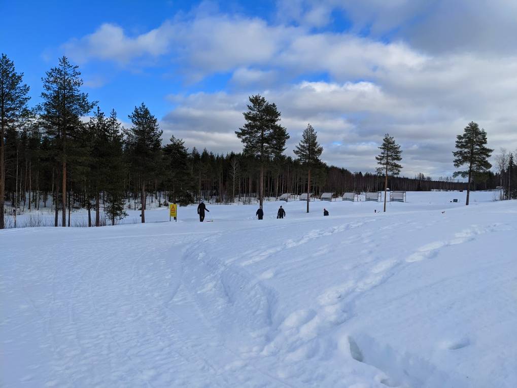 Rovaniemi, , Playing golf in the snow. Really!...