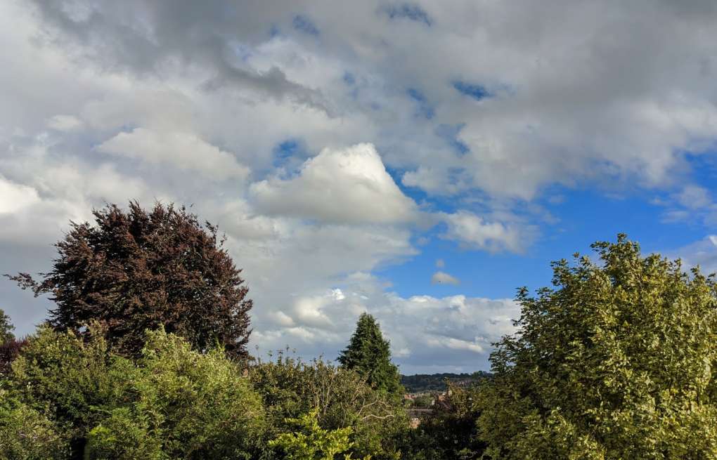 Berkhamsted, Hertfordshire, Bright and very windy afternoon....