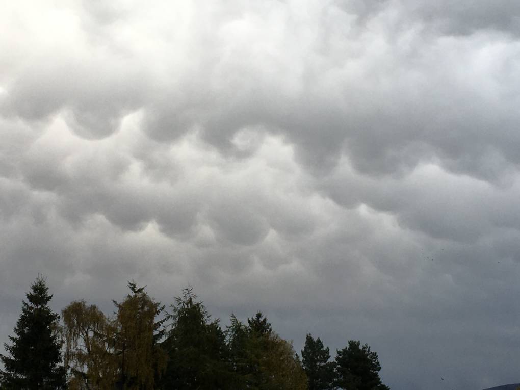 Mammatus. Near to Grantown on Spey. Posted by Dizzy Daff