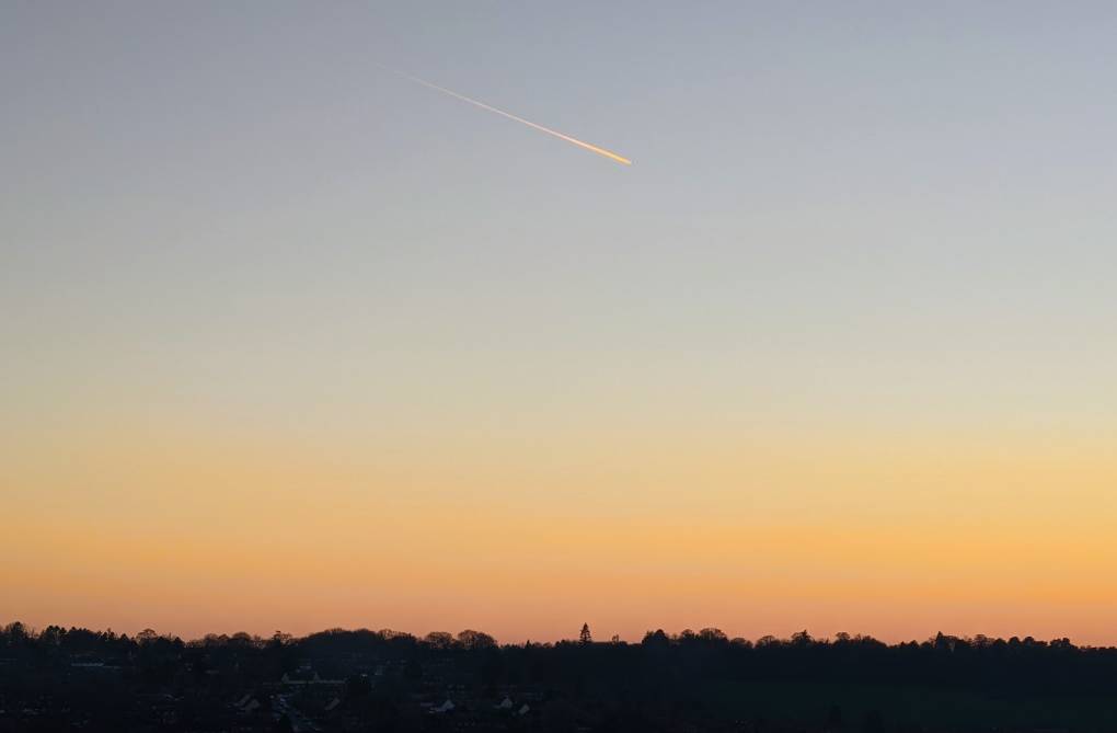 Berkhamsted, Herts, Strange thing spotted in the sky at sunset...