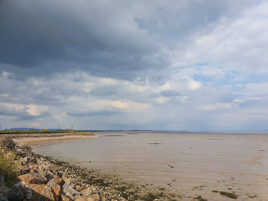 Cardiff, Cardiff, Rain approaching ...