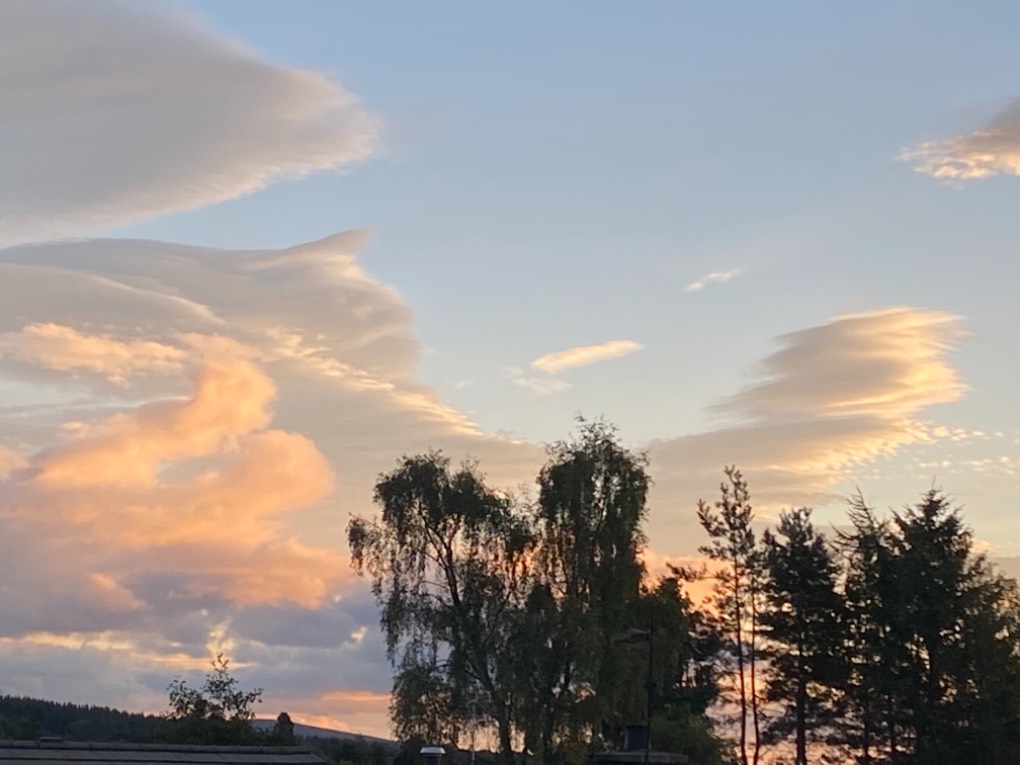 Grantown on Spey, Highlands, Nice clouds ...