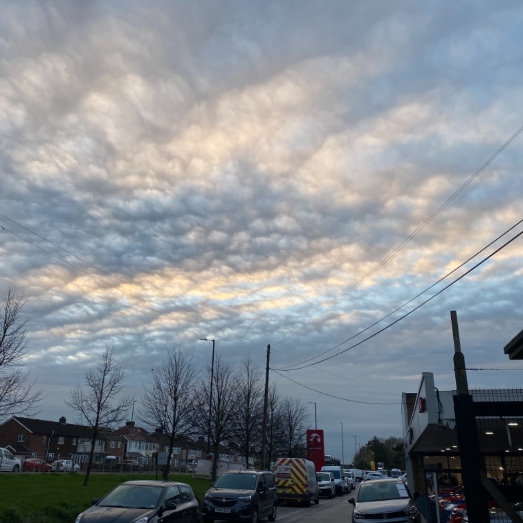 DARTFORD, Kent, Turbulent clouds ...
