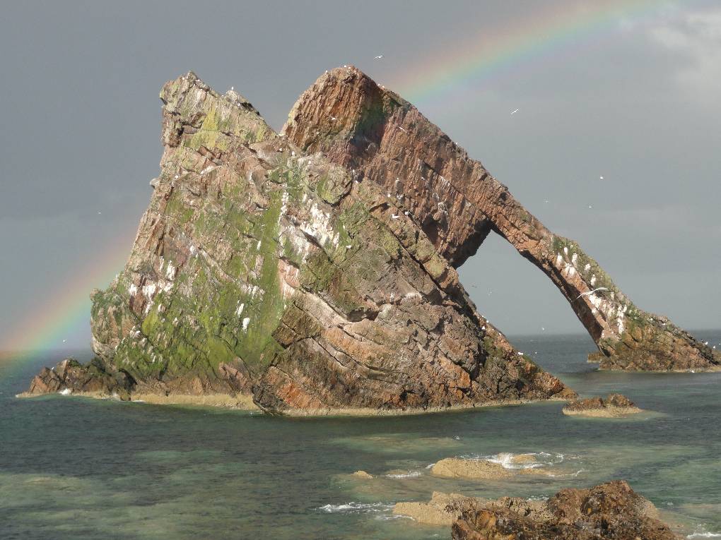Portknochie, Aberdeenshire, Bow Fiddle Rock, 4 May '15...