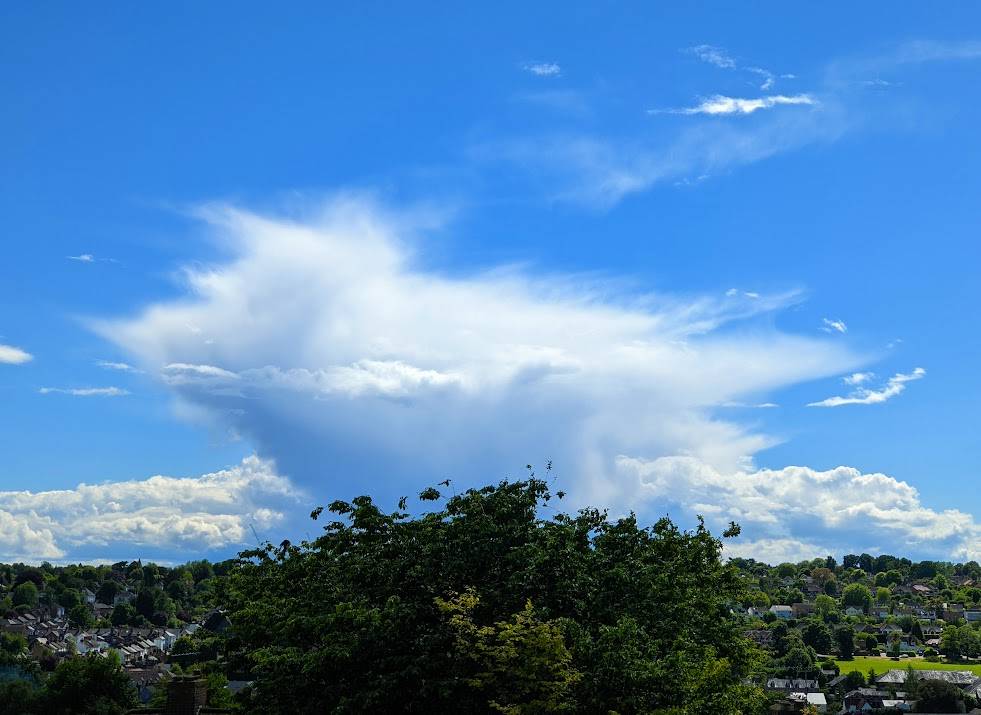 Berkhamsted, Herts, Stunning sky over Berkhamsted...