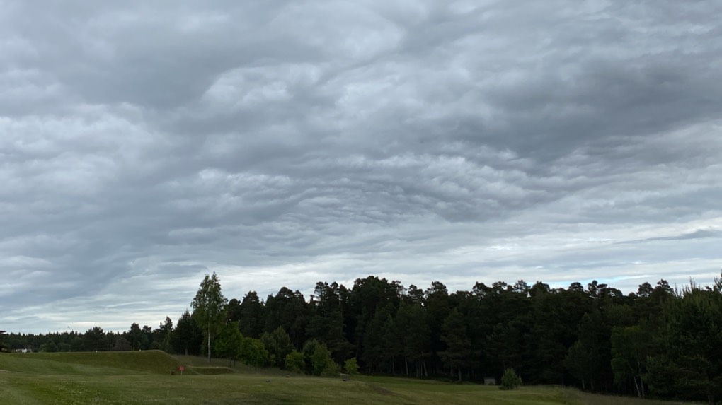 Grantown on Spey, Highlands, More of yesterday’s funny clouds ...