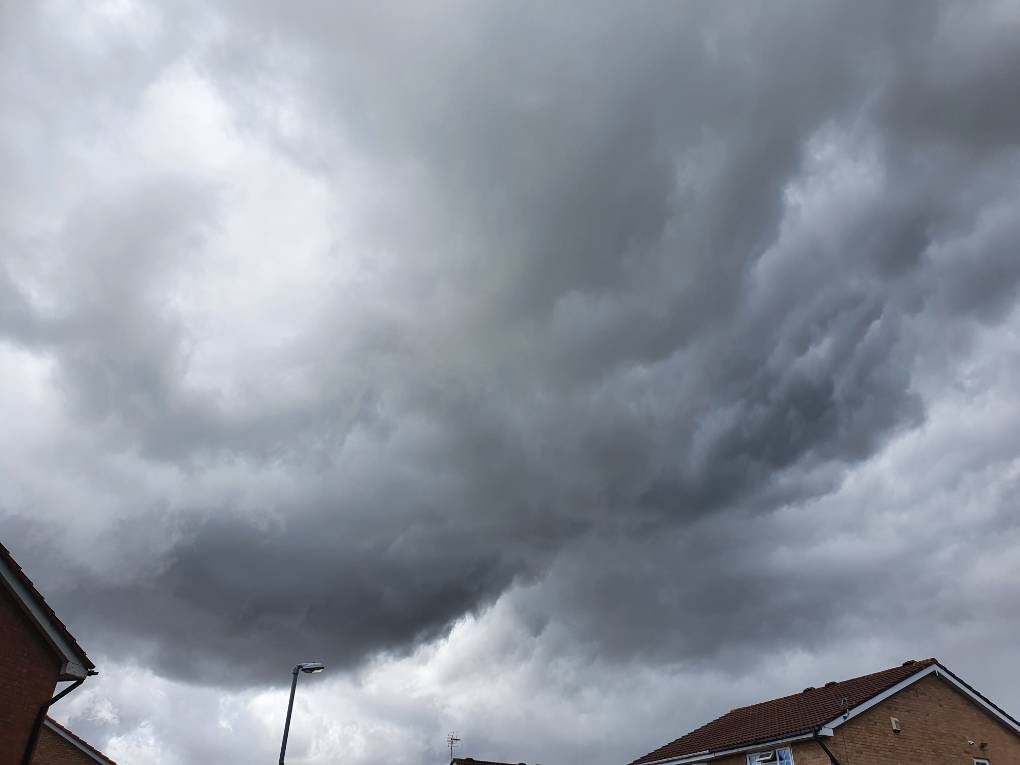 Cardiff, Cardiff, Storm approaching...