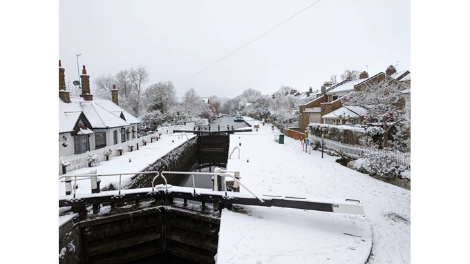 A wintry looking Grand Union canal. Posted by Brian Gaze