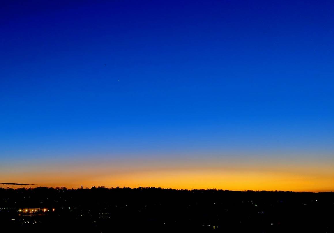 Berkhamsted, Herts, Jupiter and Venus visible shortly after sunset...