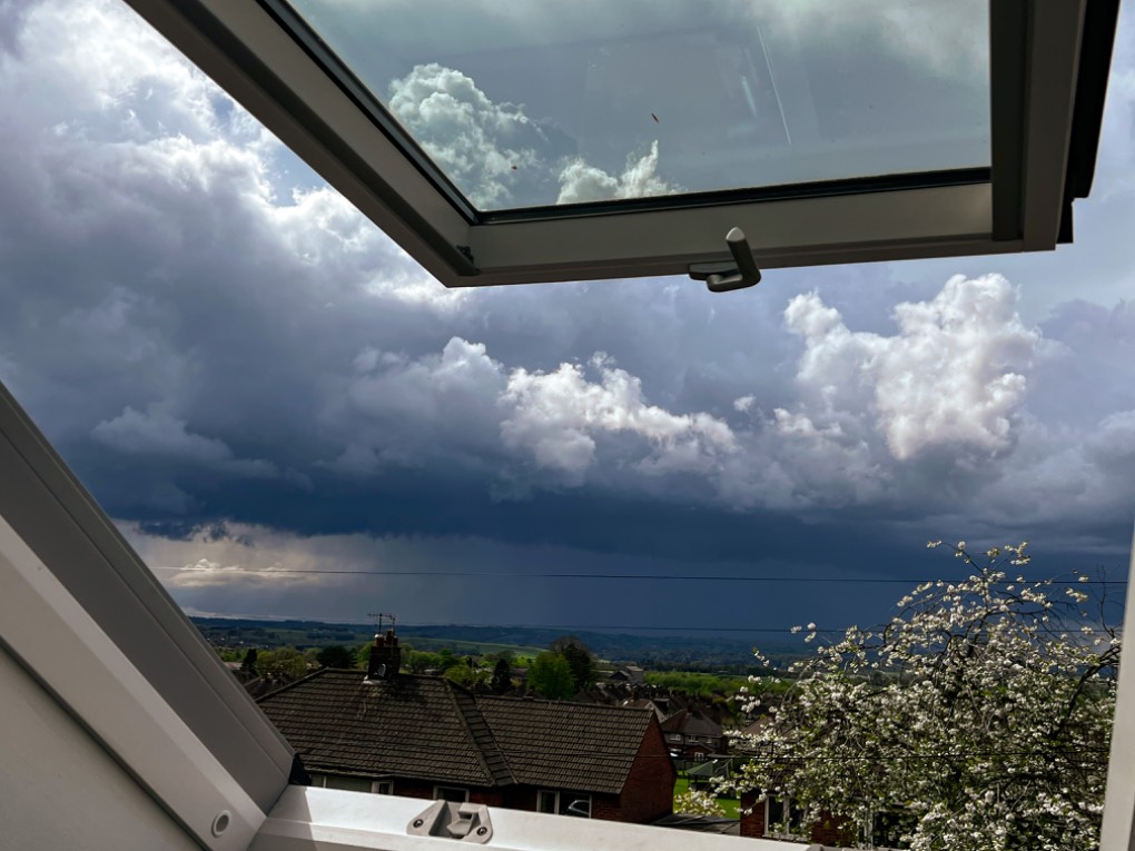 leek, staffordshire, Weather window.....