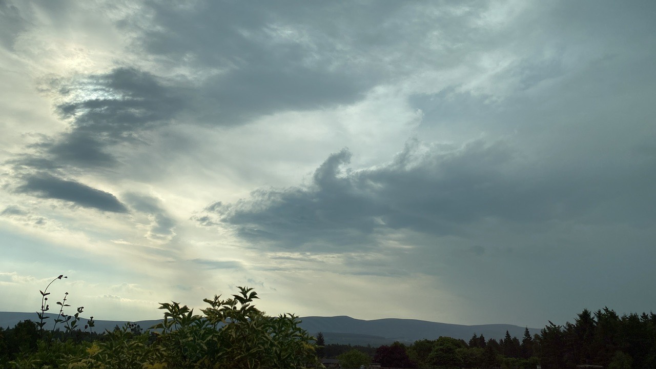 Grantown on Spey, Moray, Here comes the rain! Yippee! (Been none for weeks.)...