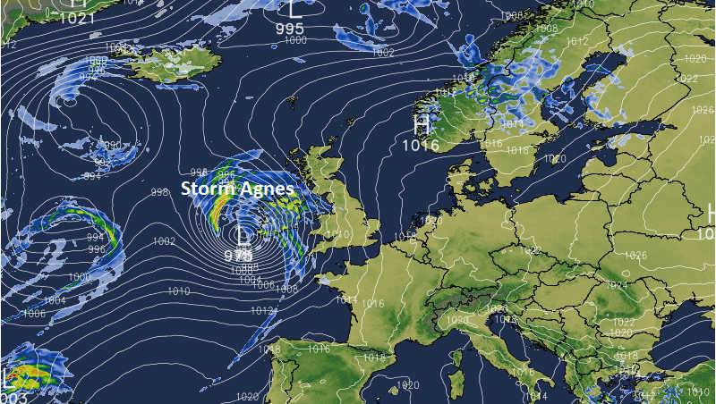 Forecast chart showing Storm Agnes Location name not provided. Near to lat:51.8 lon:-0.6, ,, sent by Brian gaze