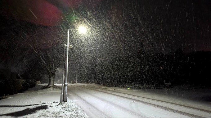 Snow in Berkhamsted. Posted by Brian Gaze