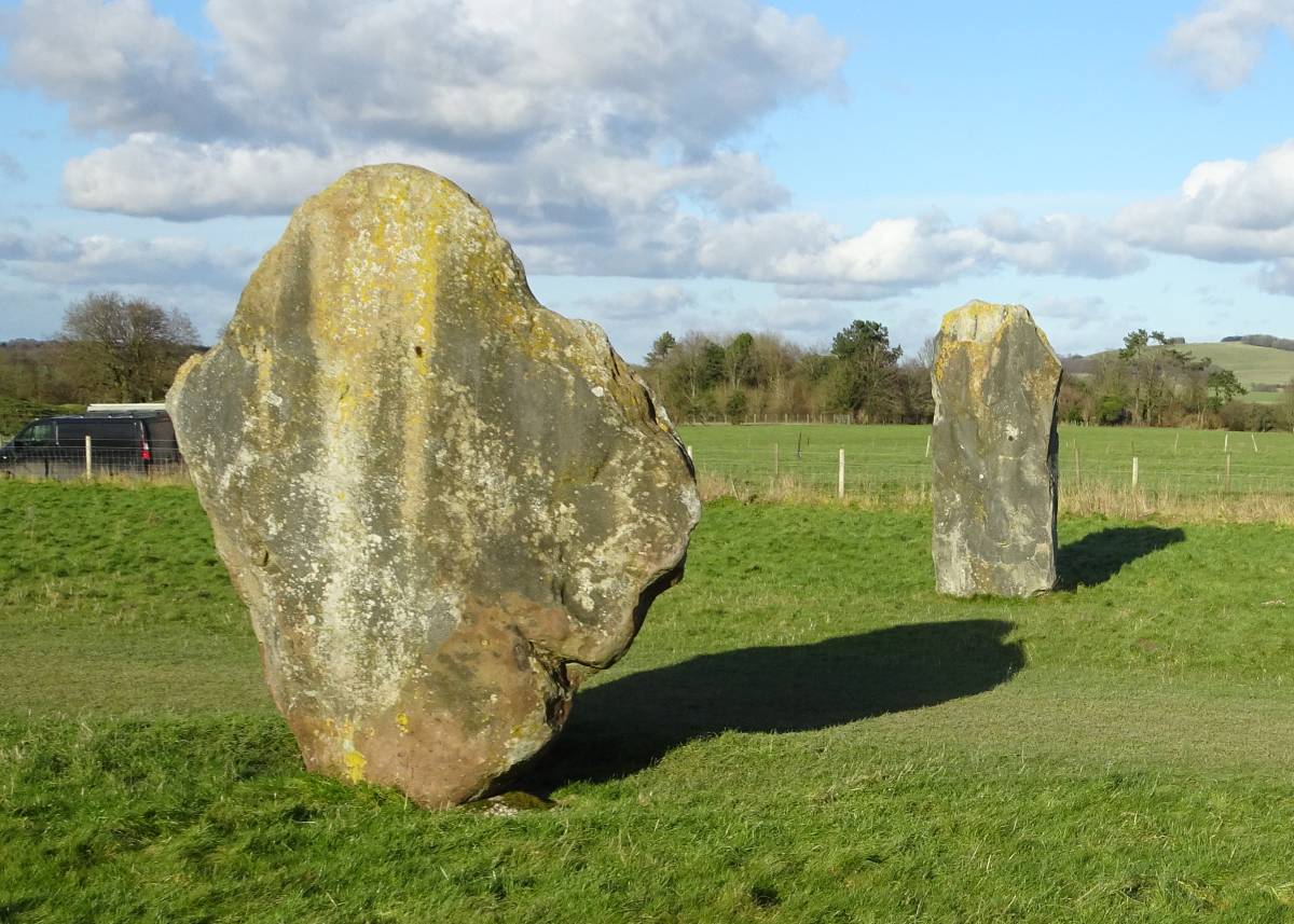 Calne, Wilts, Paired stones, The Avenue, Avebury one fine Jan day - 30th...