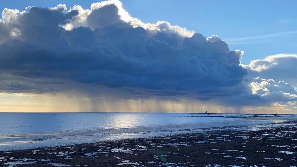 Worthing, , Beautiful showers at Worthing beach...