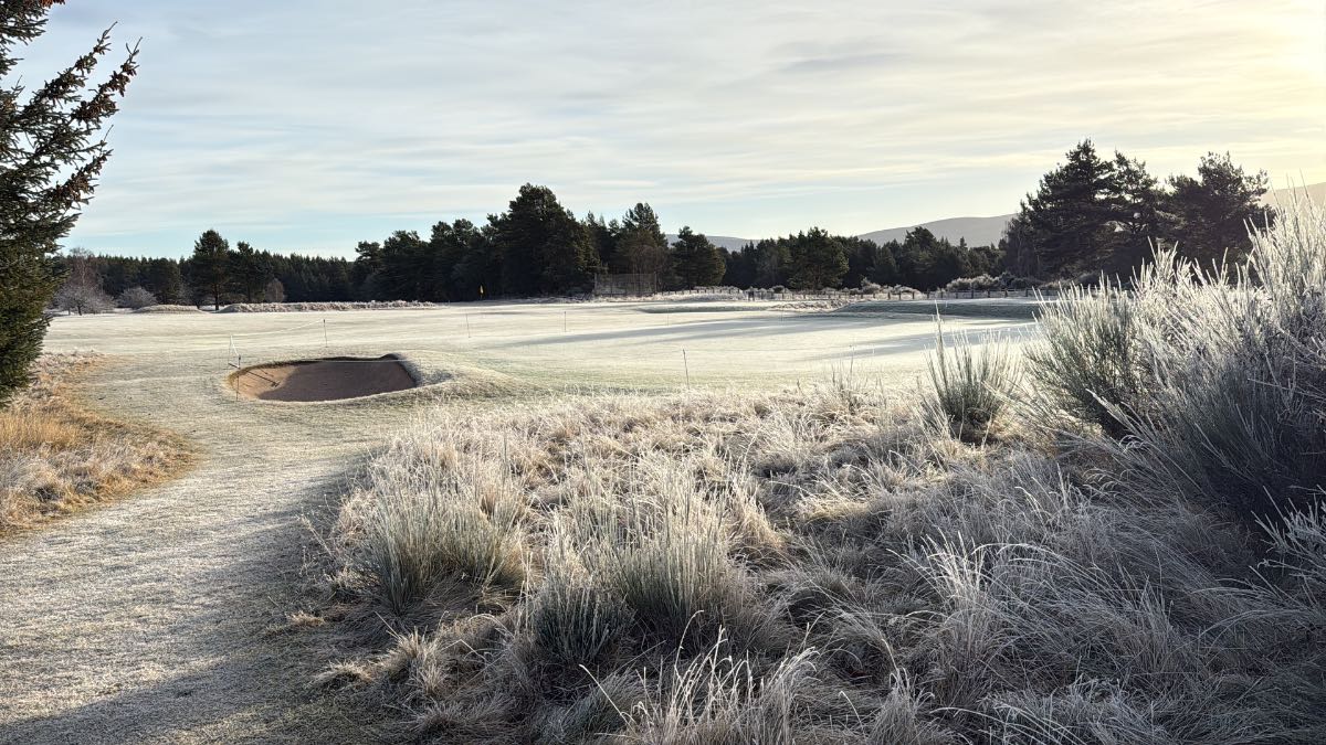 Grantown on Spey, Highlands, A frosty morning!...