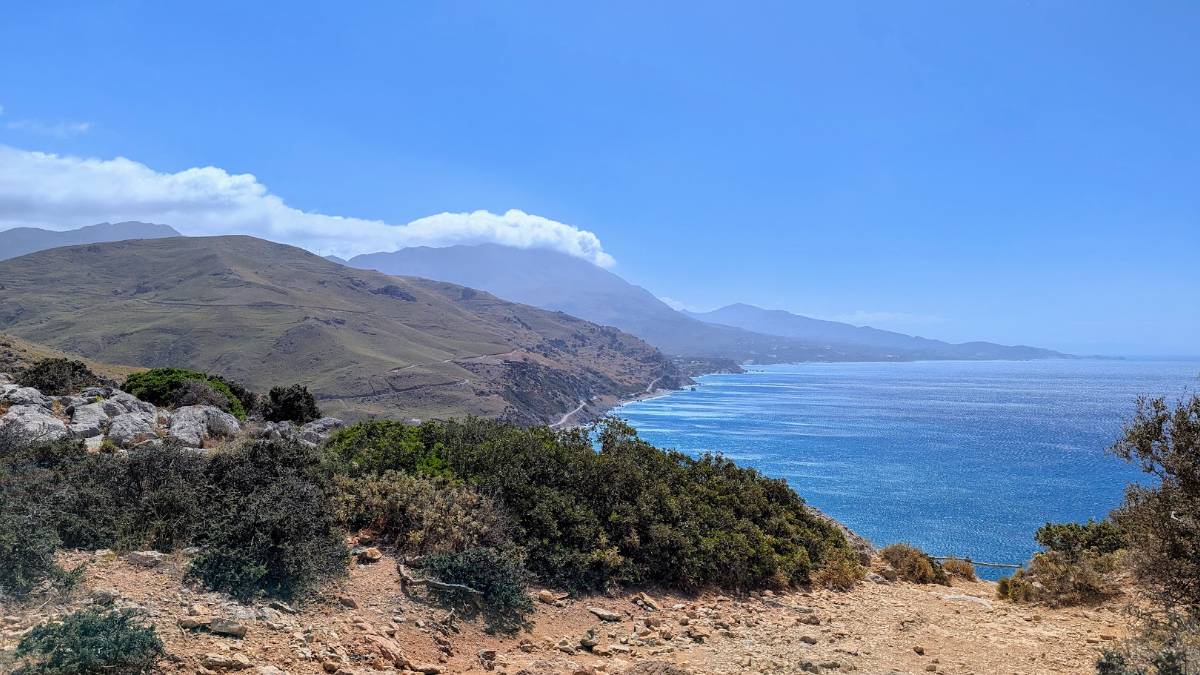 Crete, Crete, Sun, sea and mountains...