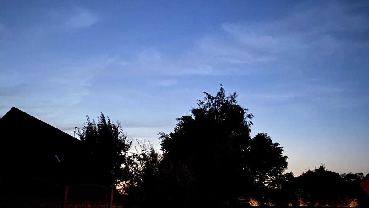 Moulton Chapel, Lincolnshire, Maybe noctilucent or just cirrus? Taken at 23:00 looking NW...