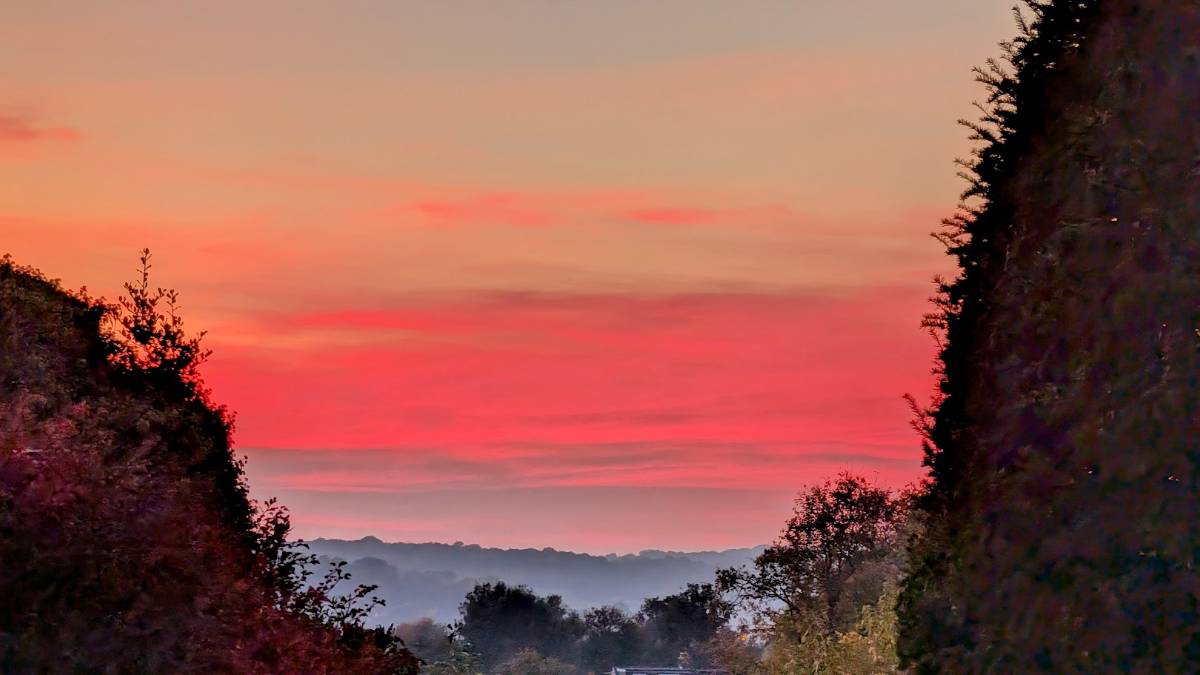 Berkhamsted, Herts, Fierce red sky around sunset...