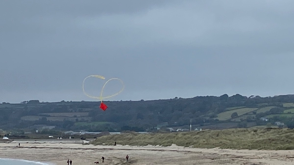 Marazion, Cornwall, Let’s go fly a kite ...