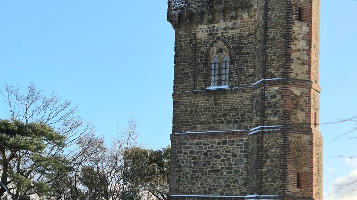 Dorking, Surrey, Leith Hill Tower in snow...