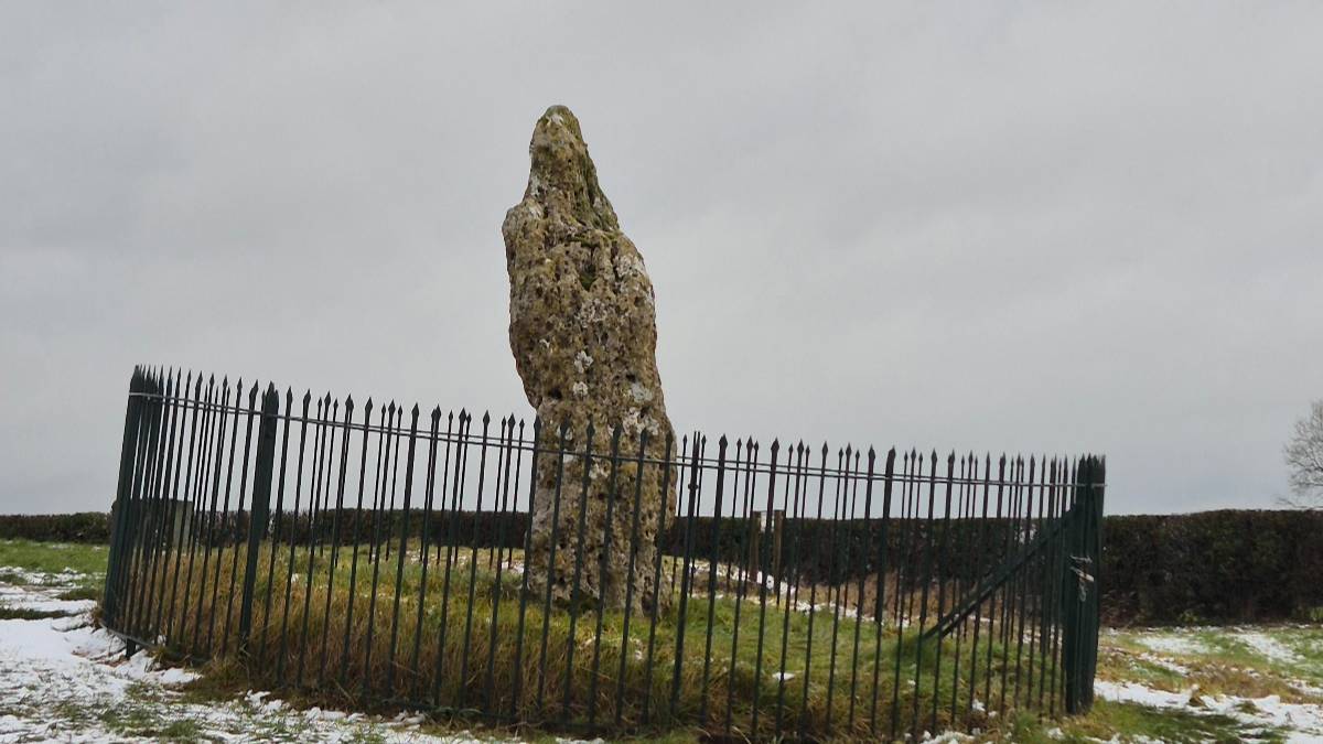 Chipping Norton, Oxfordshire, The King Stone, Rollright Stones. The King was cursed by a witch 