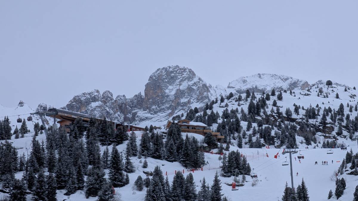 Courcheval, Alps, Overcast and cold ...