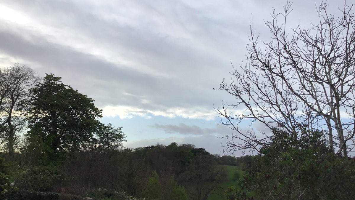 Henley, Oxon, Nice cold front clearing line ...