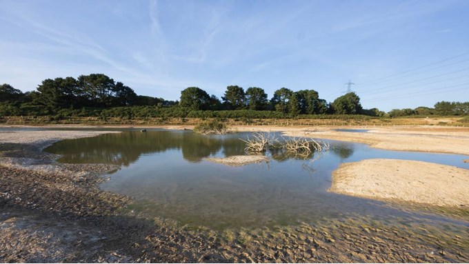 Historic Drought Silverlake Estate. Posted by JurassicCoast